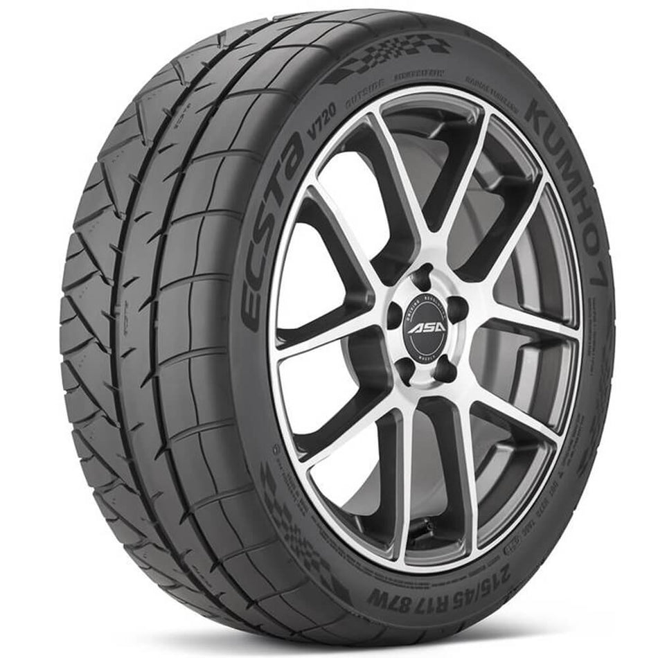 305/30 R20 Kumho Ecsta V720 103W XL