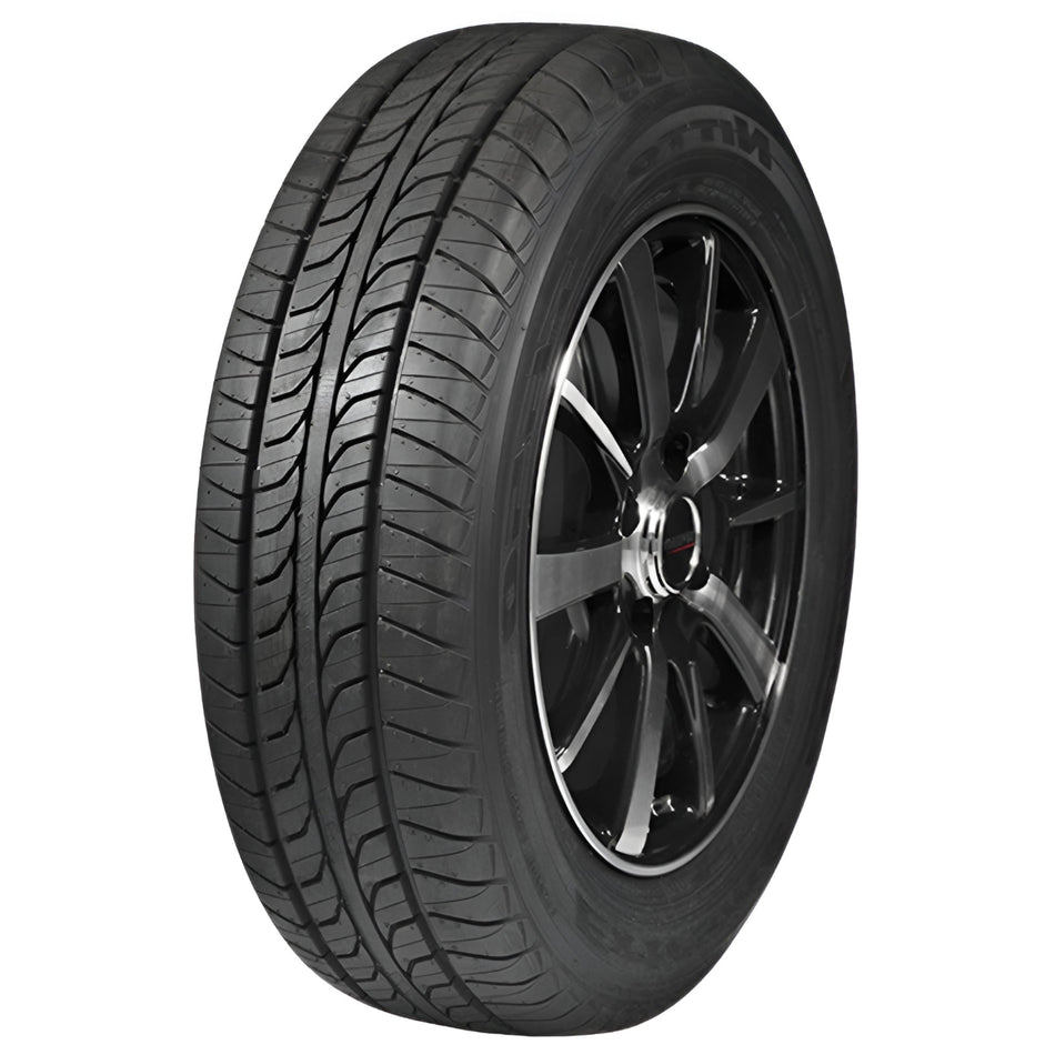 NITTO 215/60R16 NT650 95H